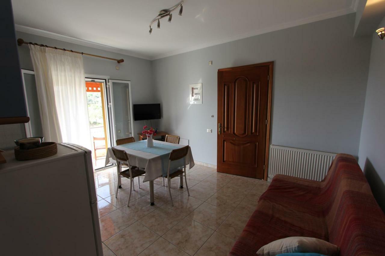 Tosis Apartments Svoronata Exterior foto